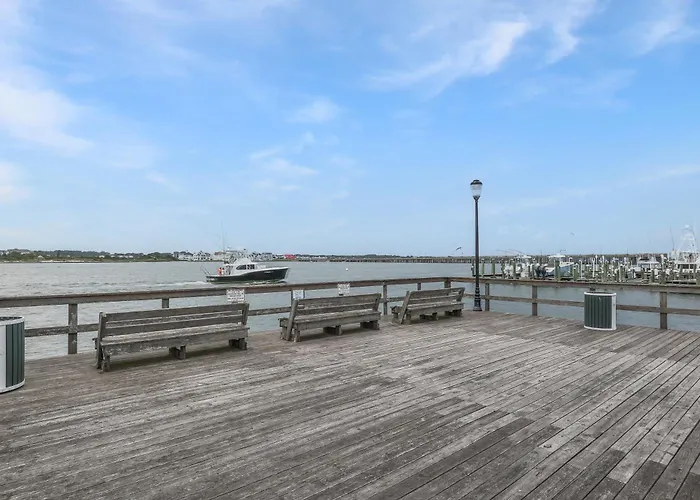 Apartment Beachbox Ii - Panoramic Inlet Views - Bayside Pool - Free Parking - Couple's Corner - Assateague House 411 Ocean City