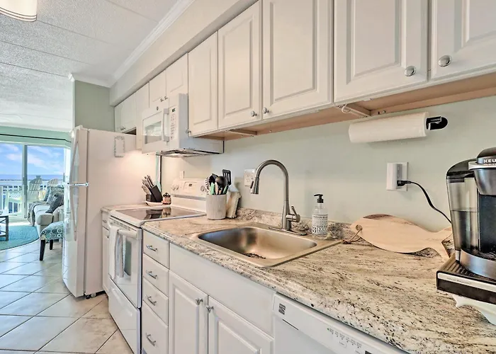 Beachbox Ii - Panoramic Inlet Views - Bayside Pool - Free Parking - Couple's Corner - Assateague House 411 * Ocean City