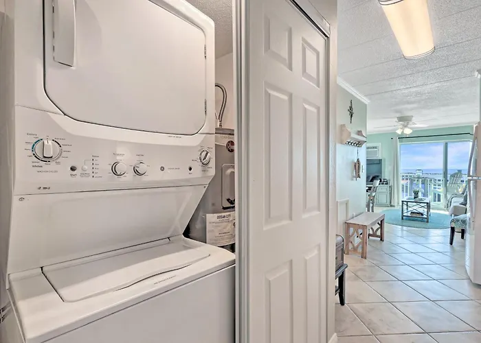 Beachbox Ii - Panoramic Inlet Views - Bayside Pool - Free Parking - Couple's Corner - Assateague House 411 Apartment Ocean City